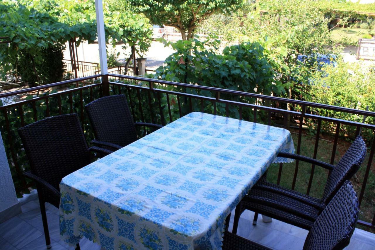 Apartment Vera Umag Buitenkant foto